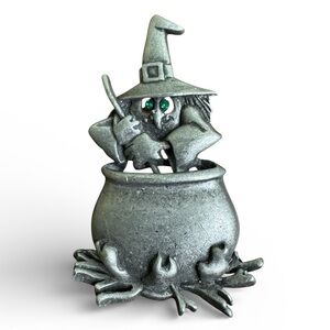 DANECRAFT Witch Cauldron Brooch with Green Eyes Vintage